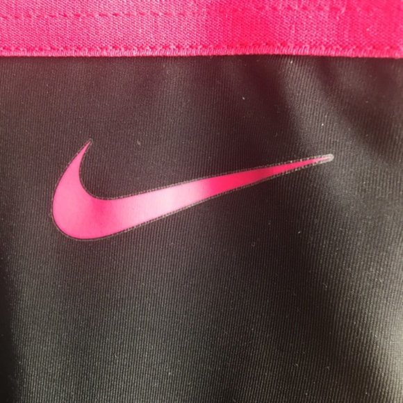 Nike Pro Hypercool Crop Legging Size Medium - Picture 3 of 8